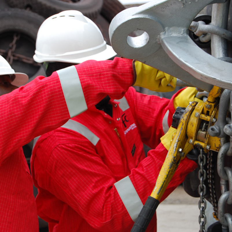 Pneumatic floating fender technicians